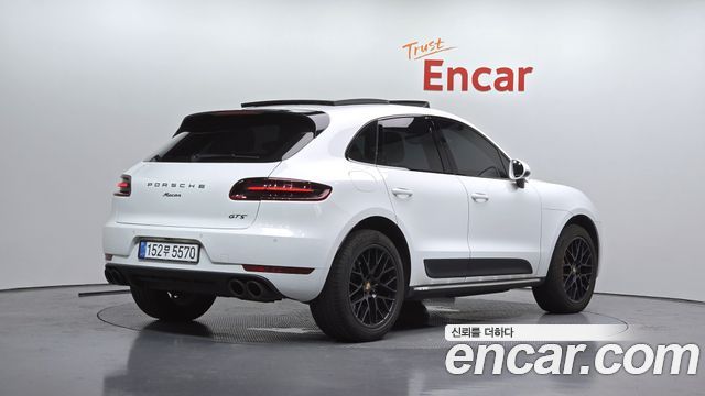 Porsche Macan 3.0 GTS 95B — пробег 86 439 км — фото 2 из 5