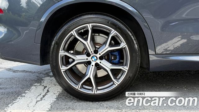 BMW X5 xDrive 40i M Sport — пробег 97 239 км — фото 5 из 5