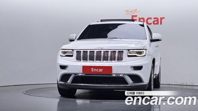 Jeep Cherokee 3.0 Diesel Overland Summit WK2 — пробег 92 423 км — фото 3 из 5