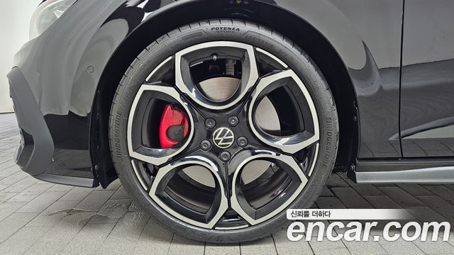 Volkswagen Golf из Кореи Encar
