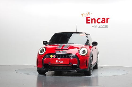 Mini Cooper Classic Third Generation — пробег 29 445 км — фото 3 из 5
