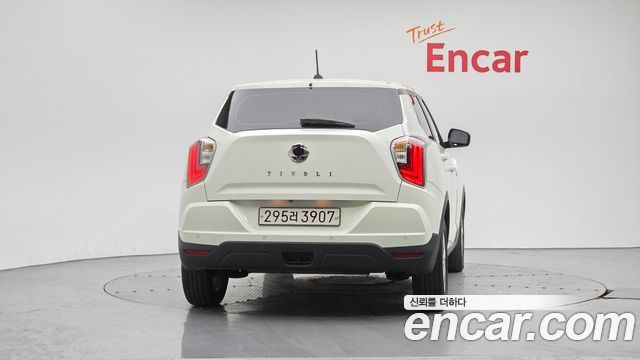 Ssangyong TIBOLI из Кореи Encar