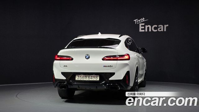BMW X4 xDrive M40i — пробег 68 008 км — фото 4 из 5