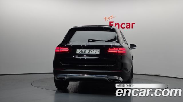 Mercedes-Benz GLC-Class GLC220 d 4MATIC — пробег 49 623 км — фото 4 из 5