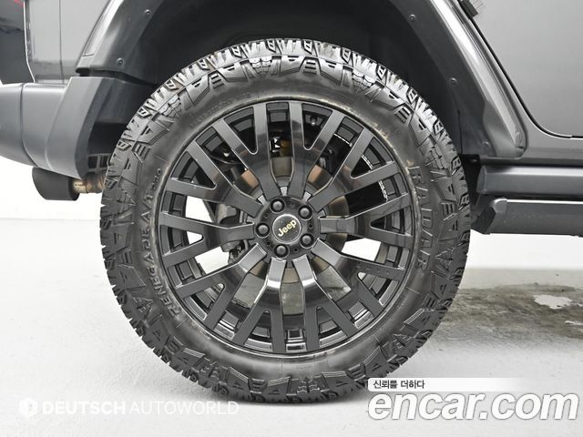 Jeep Wrangler 2.0 Overland Power Top 4Door — пробег 53 041 км — фото 5 из 5