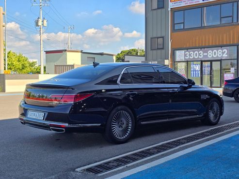 Genesis G90 3.8 AWD Luxury — пробег 108 000 км — фото 2 из 5
