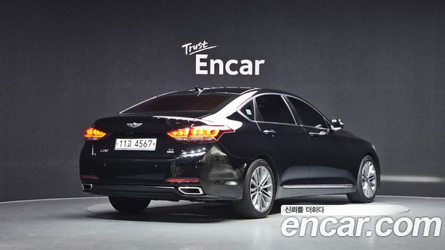 Hyundai Genesis из Кореи Encar