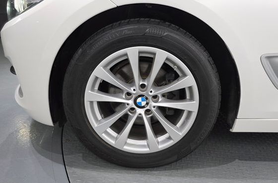 BMW Gran Turismo GT 320d xDrive — пробег 96 398 км — фото 5 из 5
