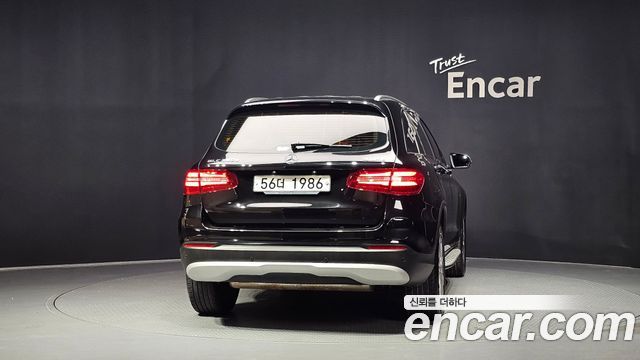 Mercedes-Benz GLC-Class GLC350e 4MATIC — пробег 69 803 км — фото 4 из 5
