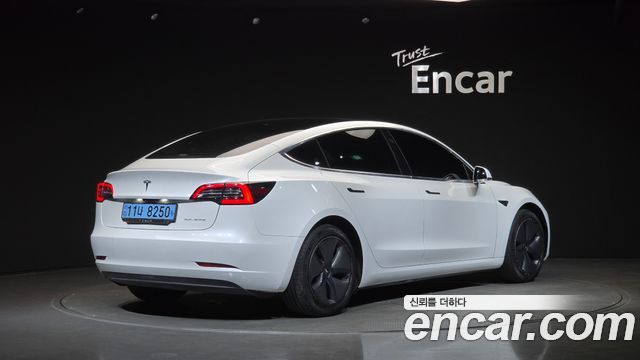 Tesla Model 3 Long Range AWD — пробег 82 661 км — фото 2 из 5