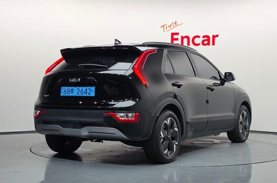 Kia Niro Air — пробег 36 045 км — фото 2 из 5