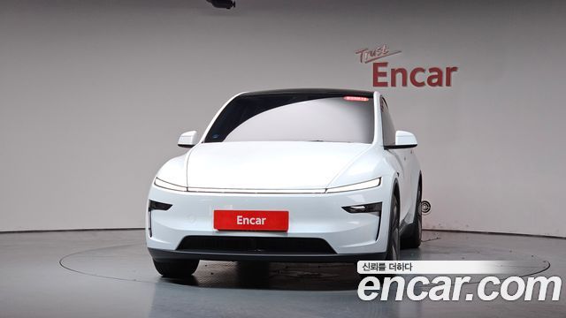 Tesla Model Y Long Range AWD — пробег 11 446 км — фото 3 из 5