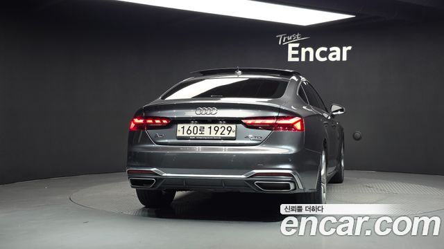 Audi A5 40 TDI Quattro Premium Sportback — пробег 143 696 км — фото 4 из 5