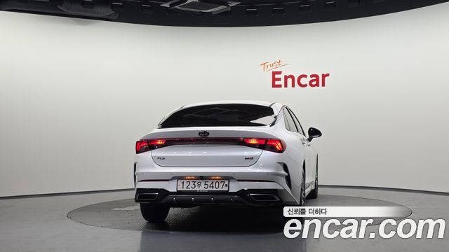Kia K5 из Кореи Encar