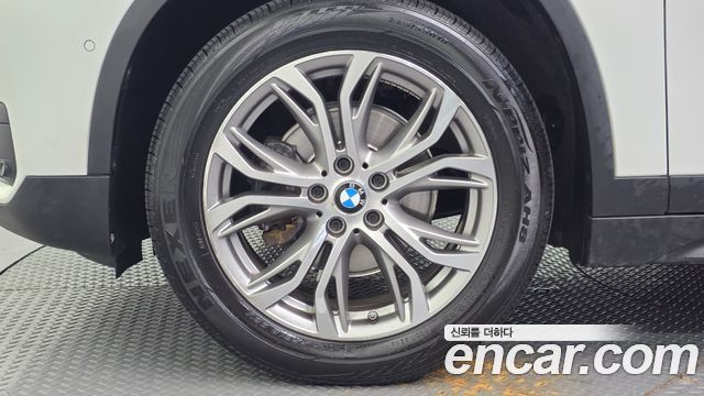 BMW X1 xDrive 18d Joy — пробег 102 960 км — фото 5 из 5