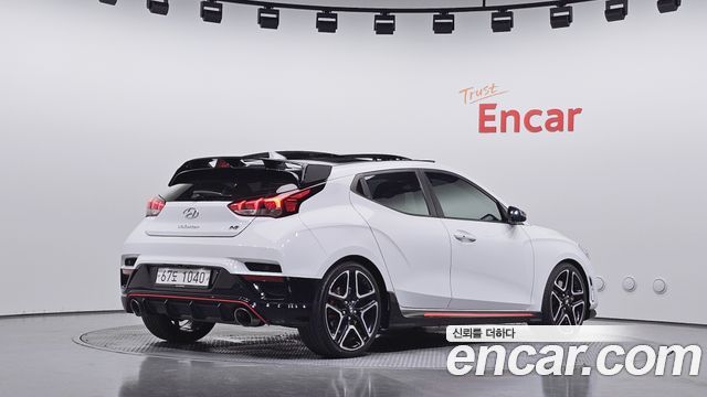 Hyundai Veloster 2.0 N — пробег 92 997 км — фото 2 из 5