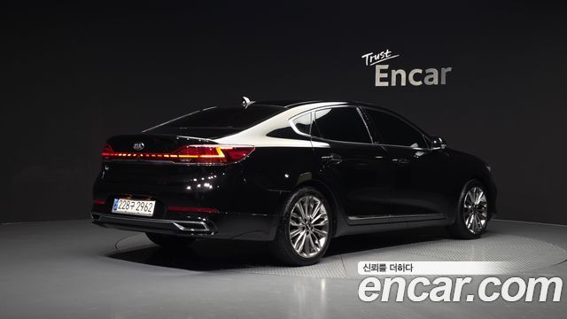 Kia K7 из Кореи Encar