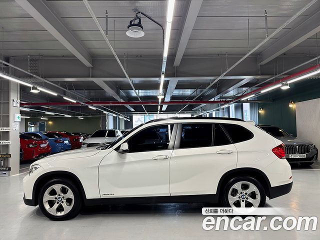 BMW X1 xDrive 18d — пробег 74 200 км — фото 4 из 5