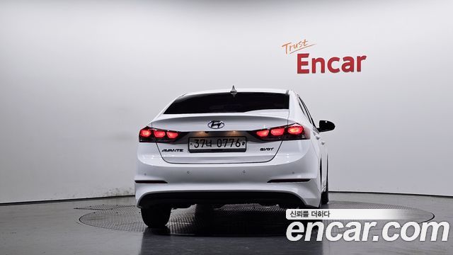 Hyundai AVANTE из Кореи Encar