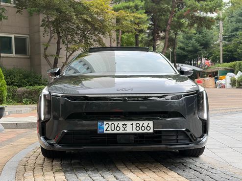 Kia K8 Signature Black — пробег 30 200 км — фото 1 из 5