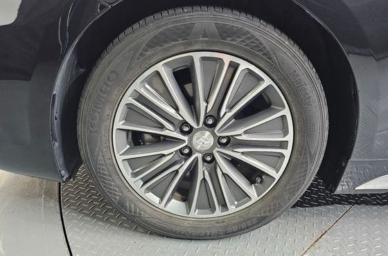 Hyundai Grandeur Premium — пробег 216 021 км — фото 5 из 5