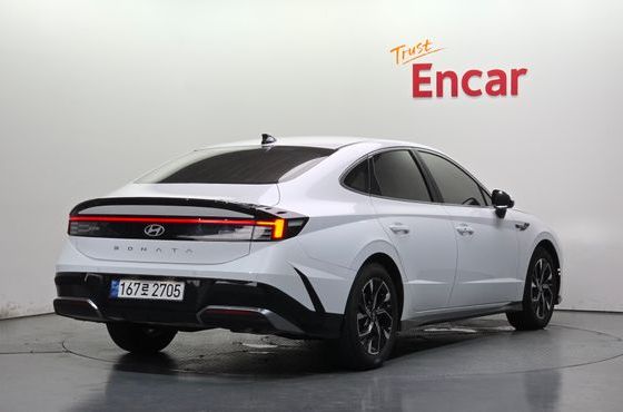 Hyundai Sonata 2.0 Exclusive — пробег 11 133 км — фото 2 из 5
