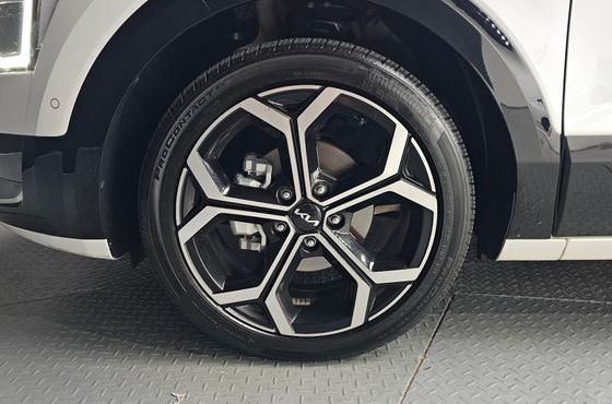 Kia Niro Signature — пробег 23 137 км — фото 5 из 5