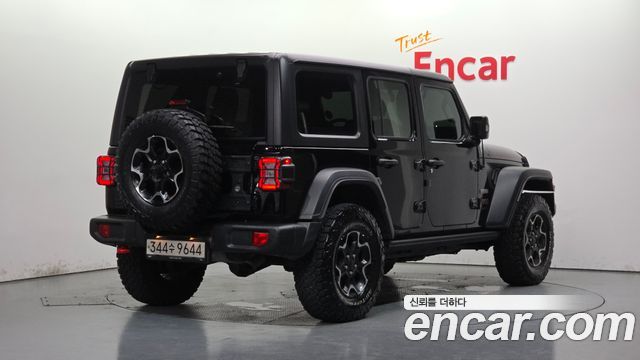 Jeep Wrangler 2.0 Rubicon Recon 4Door Recon Edition — пробег 99 636 км — фото 2 из 5