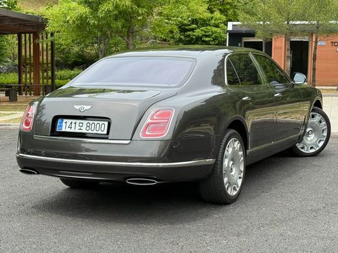 Bentley Mulsanne 6.8 — пробег 42 800 км — фото 2 из 5