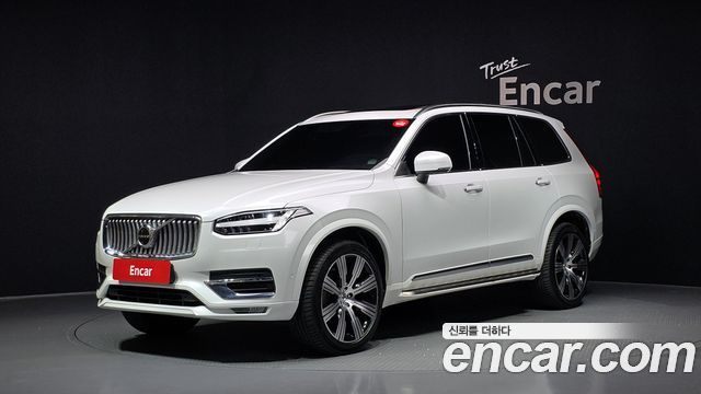 Volvo XC90 B6 Inscription — пробег 42 825 км — фото 1 из 5
