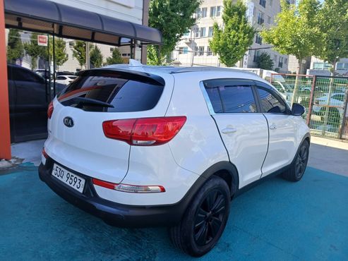 Kia Sportage Diesel 2WD Trendy — пробег 177 114 км — фото 2 из 5