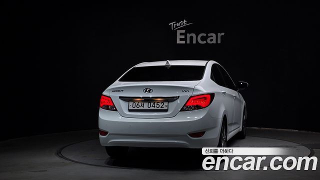 Hyundai Accent из Кореи Encar