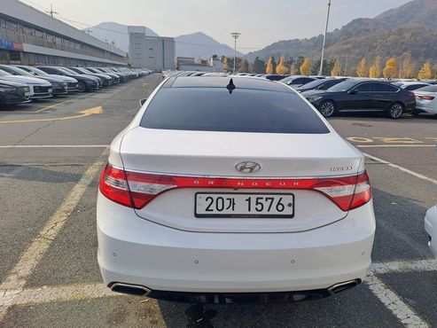 Hyundai Grandeur HG300 Premium — пробег 148 170 км — фото 4 из 5