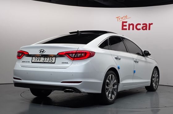 Hyundai Sonata 2.0 Smart — пробег 110 935 км — фото 2 из 5