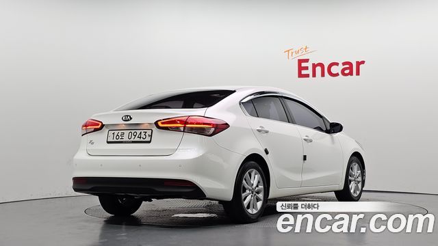 Kia K3 из Кореи Encar