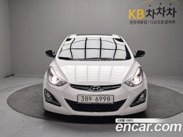 Hyundai AVANTE 1.6 GDi World Cup Edition — пробег 127 466 км — фото 1 из 5