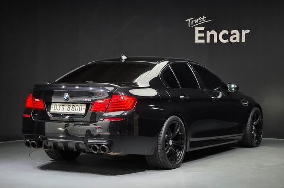 BMW M5 M5 Sedan — пробег 117 072 км — фото 2 из 5
