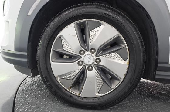 Hyundai Kona Premium — пробег 156 033 км — фото 5 из 5