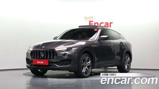 Maserati Levante из Кореи Encar