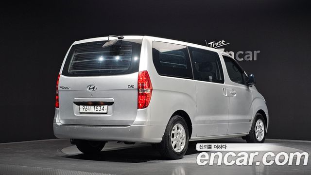 Hyundai Starex 5-Seater VAN CVX Luxury — пробег 41 162 км — фото 2 из 5