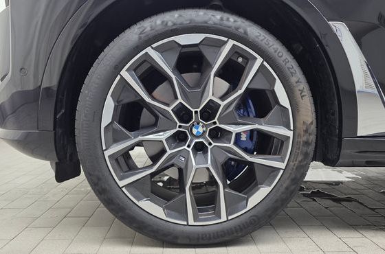 BMW X7 xDrive 40i M Sport 6STR — пробег 5 555 км — фото 5 из 5