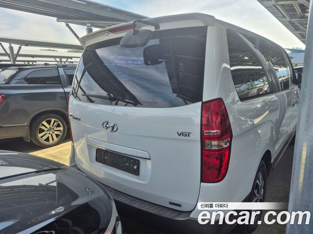 Hyundai Starex 4WD 11-Seater Wagon Modern Special — пробег 135 000 км — фото 4 из 5