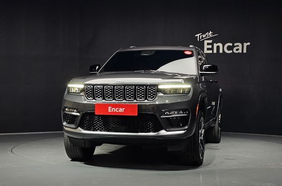 Jeep Cherokee 4xe Summit Reserve — пробег 79 384 км — фото 3 из 5