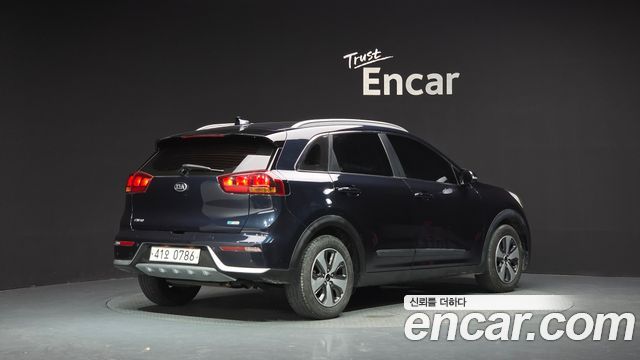 Kia Niro из Кореи Encar