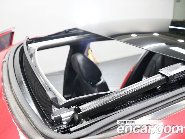 Hyundai Veloster из Кореи Encar