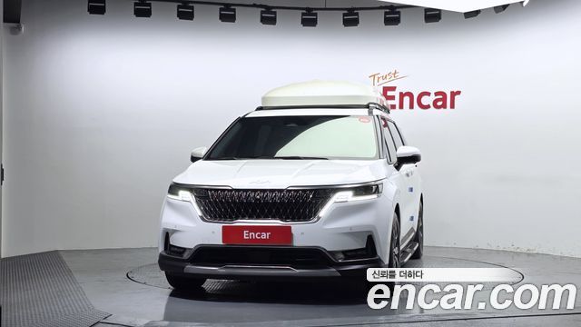 Kia Carnival Diesel 7-Seater Signature — пробег 4 698 км — фото 3 из 5