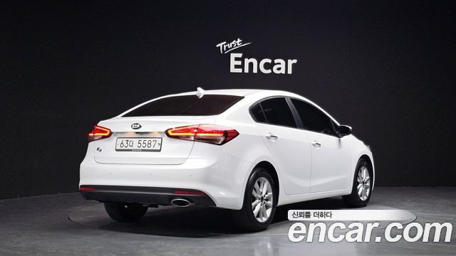 Kia K3 из Кореи Encar