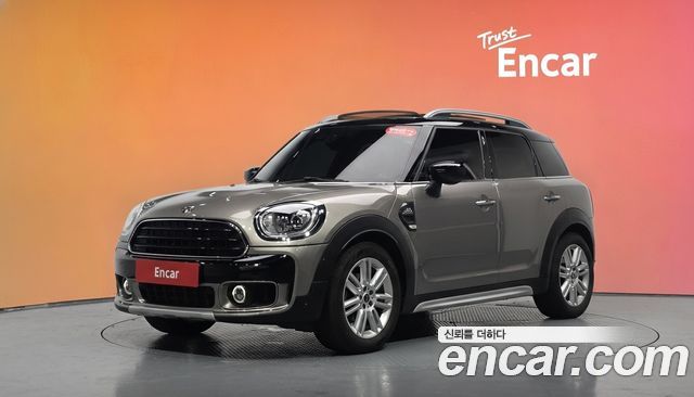 Mini Countryman HIGH 2nd — пробег 92 056 км — фото 1 из 5