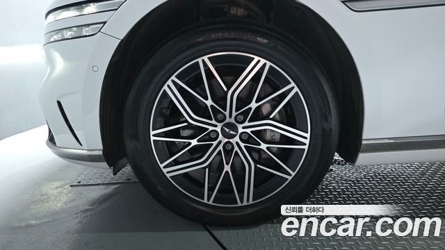 Genesis G90 из Кореи Encar