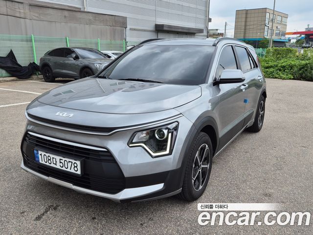 Kia Niro Trendy — пробег 21 834 км — фото 1 из 5